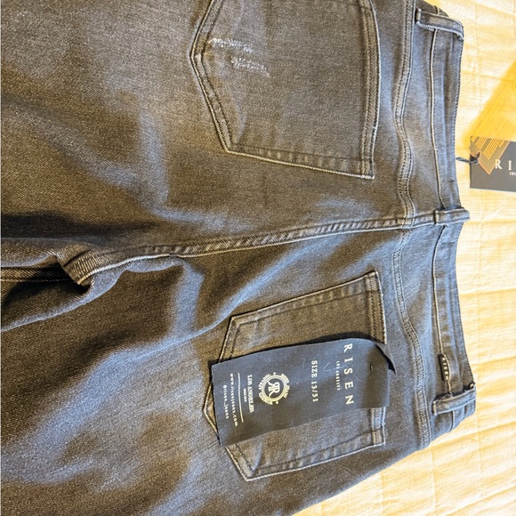 Risen Women's Gray Ankle Jeans - Picture 4 of 6